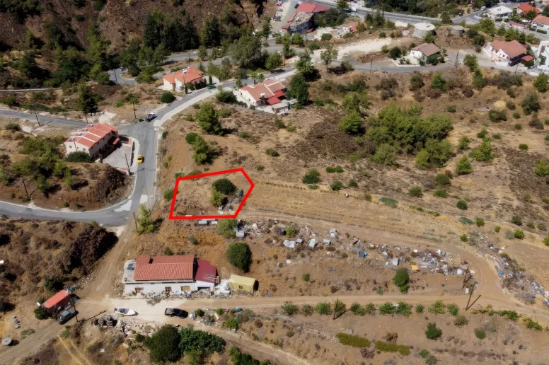 Сельскохозяйственный участок в Эвриху, Никосия