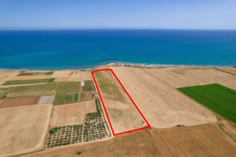 Agricultural land in Larnaca, Softades