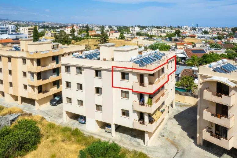 2 bedroom apartment in Kato Polemidia, Limassol