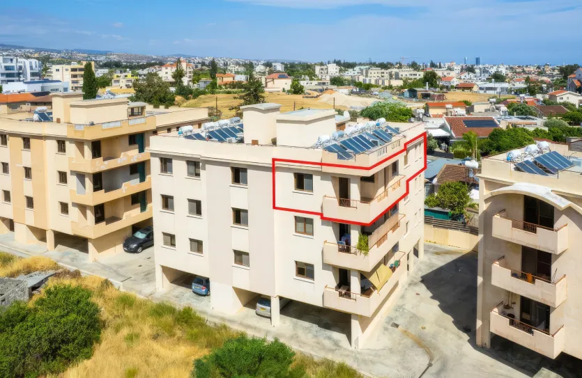 2-bedroom apartment for sale - 18303