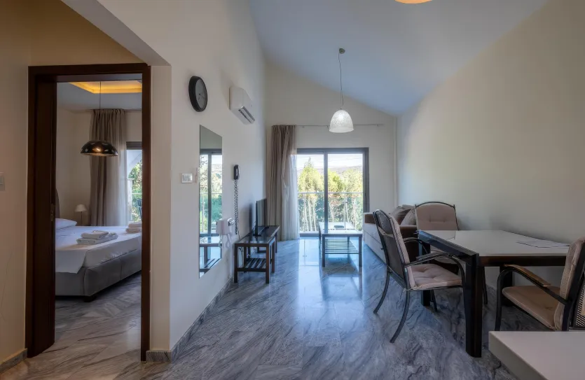 1-bedroom apartment for sale - 18300