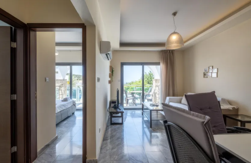 2-bedroom apartment for sale - 18310