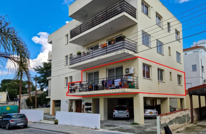 2-bedroom apartment for sale - 18322