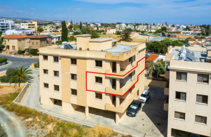 3-bedroom apartment for sale - 18321