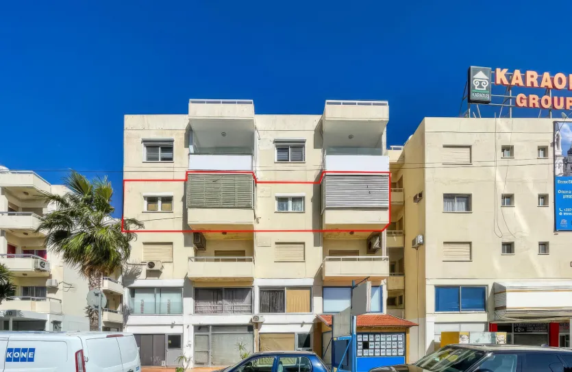 4-bedroom apartment for sale - 18326