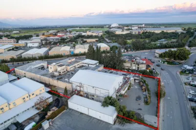 Промышленное здание - 18369, photo 1