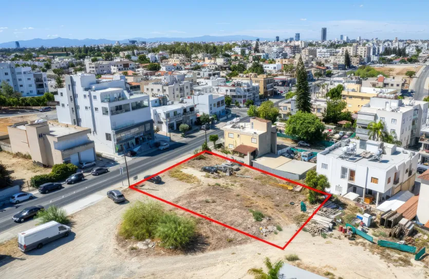 Commercial plot for sale - 18371