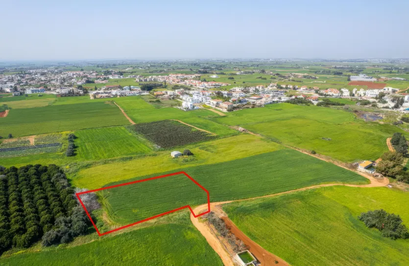Residential plot for sale - 18443