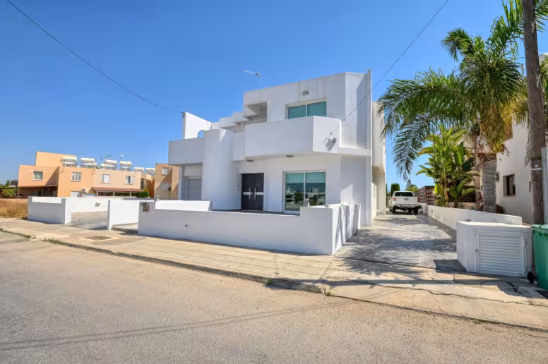 3 bedroom house in Paralimni, Famagusta