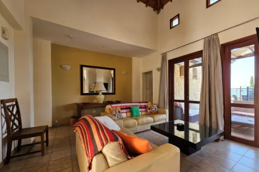 3-bedroom villa in Aphrodite hills, Kouklia, Paphos