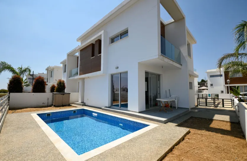 3-bedroom villa for sale - 18786
