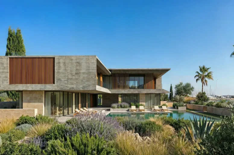 5 bedroom house in Agios Tychonas, Limassol