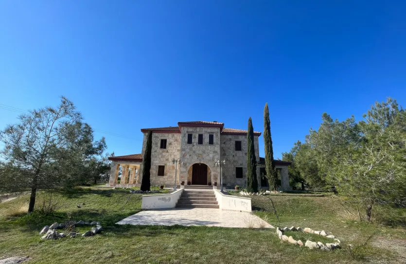 3-bedroom villa for sale - 18851