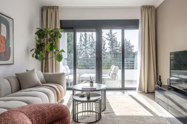 2 bedroom apartment in Mesa Geitonia, Limassol