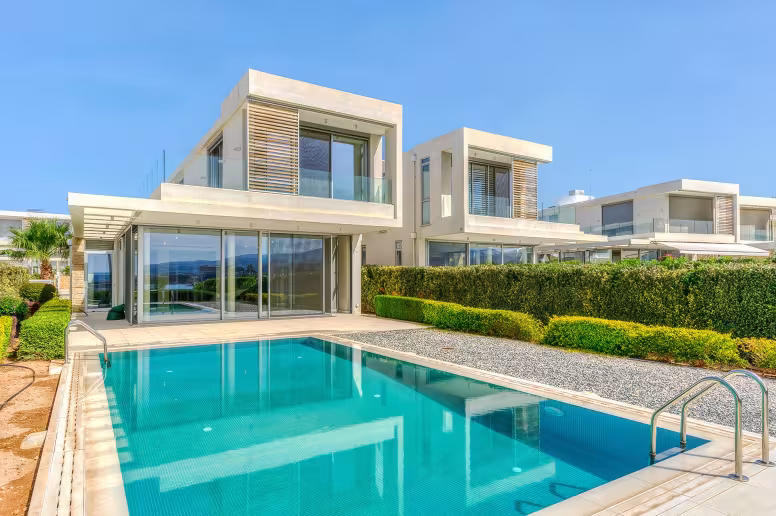 5 bedroom house in Coral Bay, Peyia, Paphos