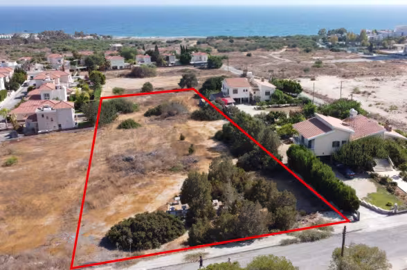 Residential plot in Pyrgos, Limassol