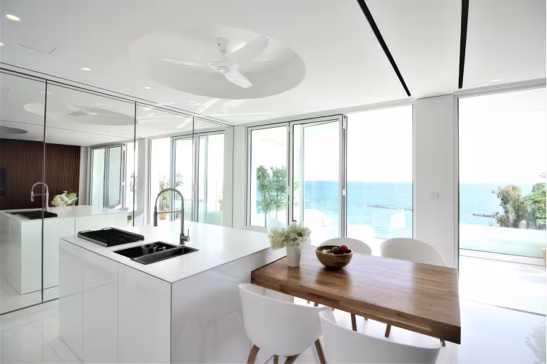 2 bedroom apartment in Agios Tychonas, Limassol