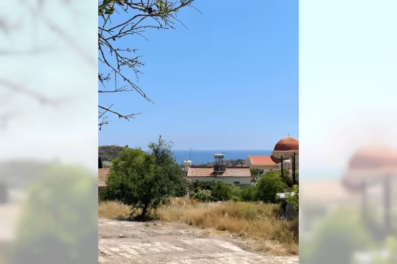 Residential plot in Agios Tychonas, Limassol