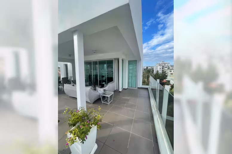 3 bedroom penthouse in Neapolis, Limassol City, Limassol