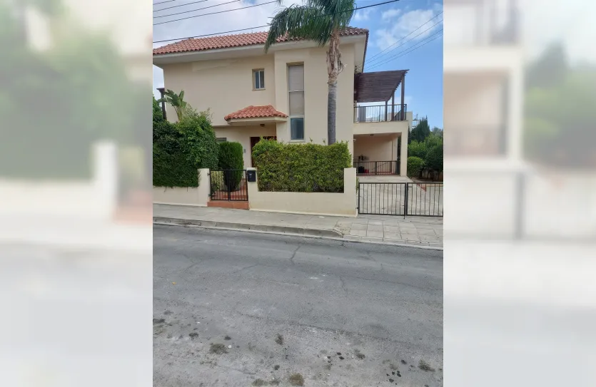 Дом с 4-мя спальнями продажа - 14132