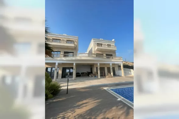 Villa in Mouttagiaka, Limassol - 15040