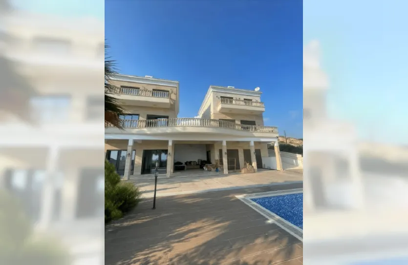 3-bedroom villa for rent - 15040