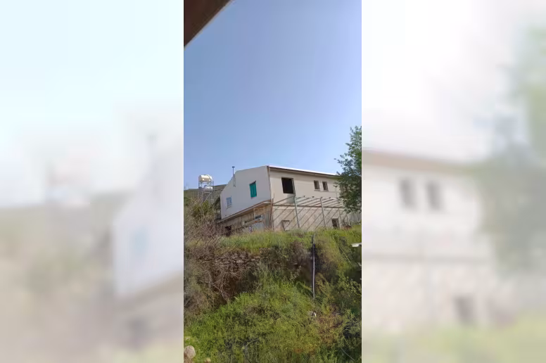 Виноградник с домом в Агиос Амвросиос, Лимассол