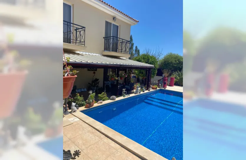 Дом с 3-мя спальнями продажа - 15619