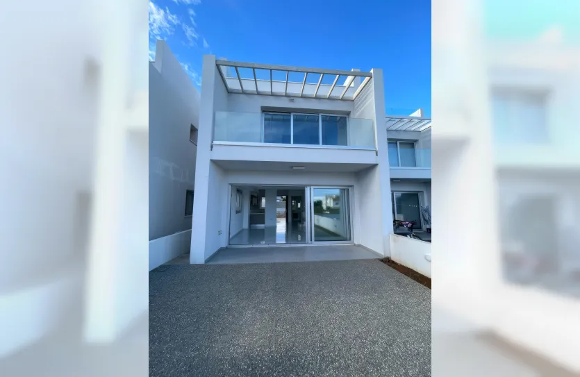 Дом с 2-мя спальнями продажа - 15692