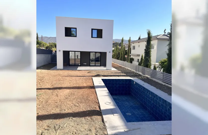 3-bedroom villa for sale - 15713