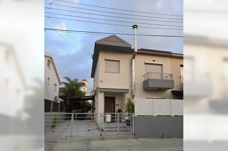 Дом в Като Полемидии, Лимассол