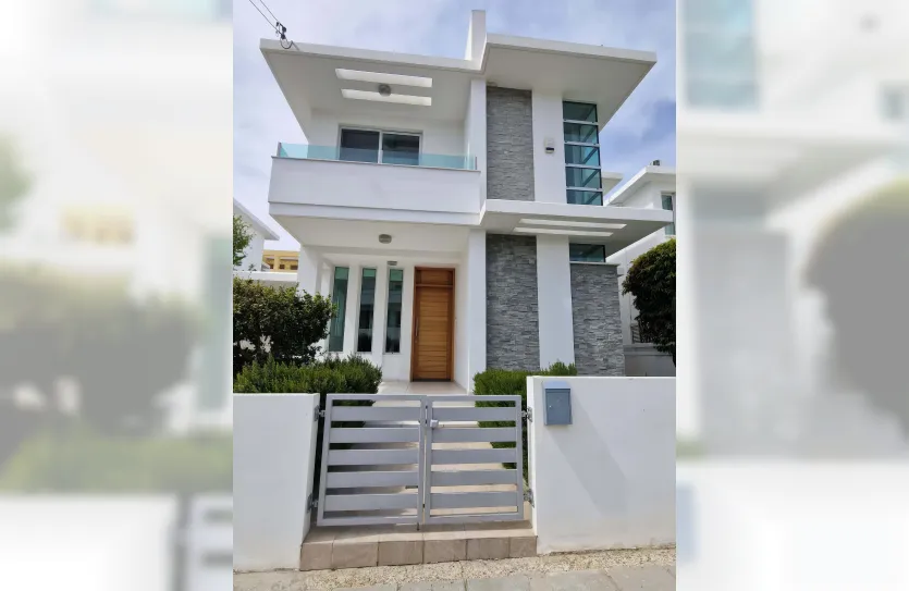 Дом с 4-мя спальнями аренда - 16293